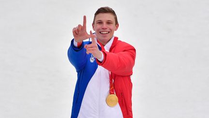 Quatre podiums pour Arthur Bauchet, dont trois médailles d'or, le skieur de 21 ans a illuminé les Jeux paralympiques de Pékin dans la délégation française. (AGENCE KMSP / KMSP / AFP)