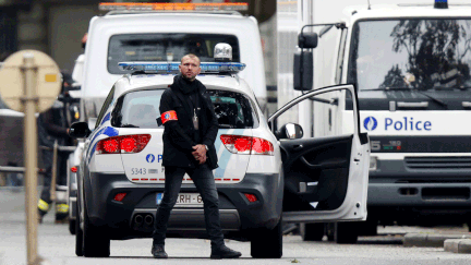 &nbsp; (Coup de filet antiterroriste en Belgique, dans la nuit de vendredi à samedi © François Lenoir / Reuters)