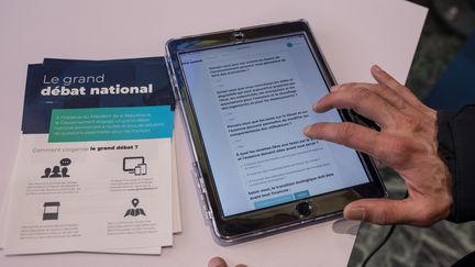 Grand débat : deux mois de consultation nationale