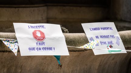 Un rassemblement contre les violences faites aux enfants, le 17 juin 2023 à Paris. (XOSE BOUZAS / HANS LUCAS / AFP)