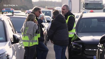 À l'appel de plusieurs syndicats de taxi en Auvergne-Rhône-Alpes, des points de blocages ont eu lieu, lundi 2 déccembre, dans les départements de l'Isère et du Rhône.