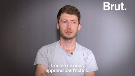 "On a toute la vie pour faire ce qu'on veut. C'est pas une course. Sinon, on s'épuise à 25 ans", estime Jérôme.