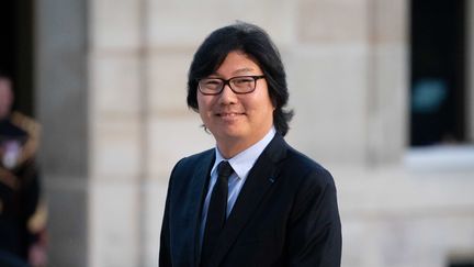 L'ancien ministre Jean-Vincent Placé dans la cour de l'Elysée, le 15 octobre 2018.&nbsp; (CHRISTOPHE MORIN / MAXPPP)