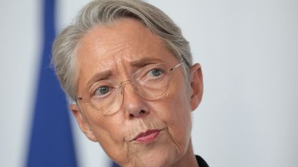 La Première ministre, Elisabeth Borne, le 25 juillet 2023. (LOU BENOIST / AFP)