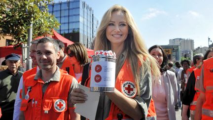 L'ambassadrice de la Croix-Rouge française assure que des bénévoles seront sur le terrain dans toute la France. (XAVIER DE FENOYL / MAXPPP)