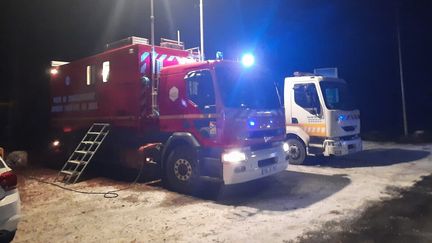 Quatre lycéens sont morts dans un accident de la route, dans le Jura.&nbsp;Un seul des occupants, un jeune homme de 17 ans, a réussi à s'extraire du véhicule, et a pu prévenir les secours. (CLAUDE BRUILLOT / FRANCE BLEU / RADIOFRANCE)