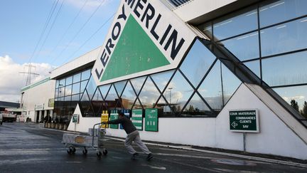 Un magasin Leroy Merlin &agrave; Genevilliers (Hauts-de-Seine),&nbsp;le 29 octobre 2013. (ARNAUD JOURNOIS / MAXPPP)