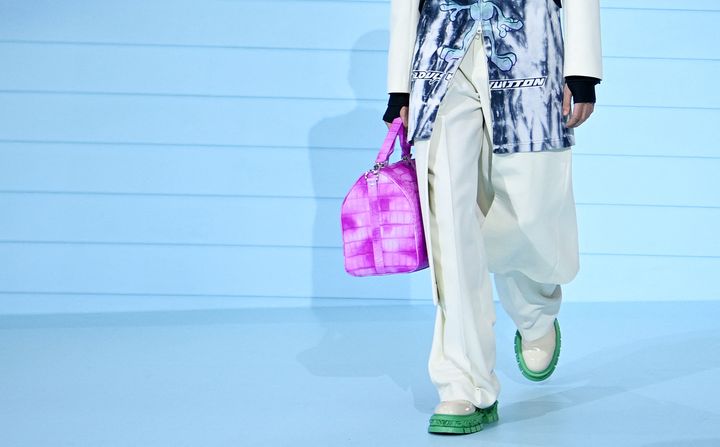 Louis Vuitton automne-hiver 2022-23 à la Paris Fashion Week, le 20 janvier 2022 : l'ultime collection de Virgil Abloh (CHRISTOPHE ARCHAMBAULT / AFP)