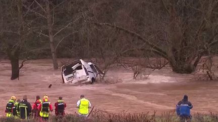 Tempête Louis : un automobiliste décède, emporté par les eaux (Franceinfo)