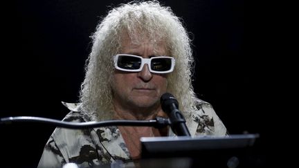 Michel Polnareff, ci-contre lors d'une répétition de concert, le 7 novembre&nbsp;2017. (FRANTZ BOUTON / MAXPPP)