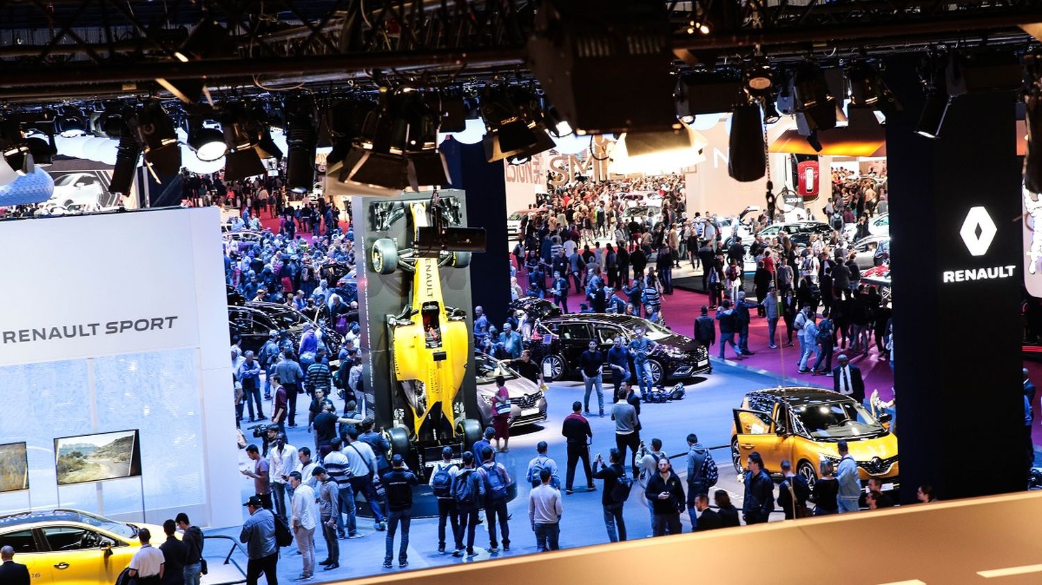 Salon de l'Automobile la 88e édition à Paris s'apprête à ouvrir ses