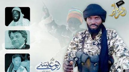 Tract du groupe jihadiste malien Al-Mourabitoun o&ugrave; appara&icirc;t Jean-Louis Borloo, rep&eacute;r&eacute;, le 5 septembre 2015, sur Twitter, par le journaliste David Thomson. (AL-MORABITOUN / DAVID THOMSON / TWITTER)