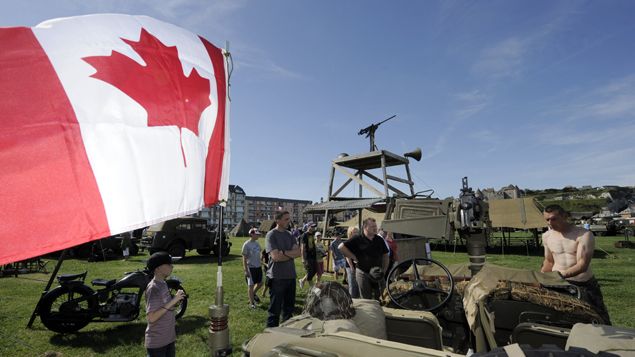 &nbsp; (© Maxppp Reconstitution du débarquement des Canadiens , 70 ans à Dieppe)