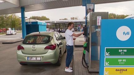 Vendredi 28 octobre, la pénurie de carburant reste un problème dans une vingtaine de départements. (FRANCE 2)