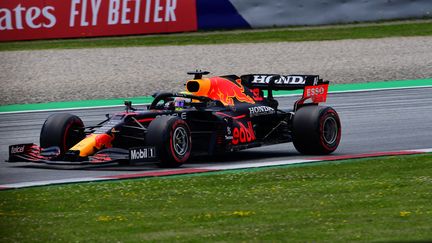 Max Verstappen (Red Bull) a décroché la pole du Grand Prix de Styrie le 26 juin 2021. (ANDREA DIODATO / AFP)