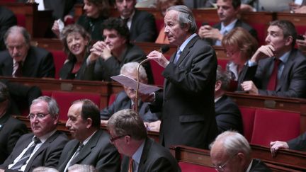 Le d&eacute;put&eacute; Roger-G&eacute;rard Schwartzenberg (Parti radical de gauche), le 10 octobre 2012, &agrave; l'Assembl&eacute;e nationale. (JACQUES DEMARTHON / AFP)