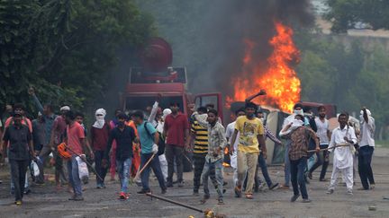 De violents heurts en Inde après la condamnation pour viol d'un gourou