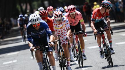 Le maillot à pois Jonas Abrahamsen a pris l'échappée lors de la deuxième étape du Tour de France 2024, entre Cesenatico et Bologne, dimanche 30 juin. (ANNE-CHRISTINE POUJOULAT / AFP)