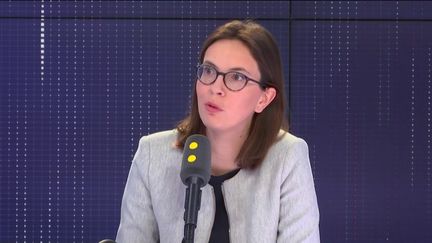 Amélie de Montchalin, secrétaire d'État aux Affaires européennes, invitée du "8h30 Cadet-Dély", mardi 30 avril 2019.&nbsp; (FRANCEINFO / RADIOFRANCE)