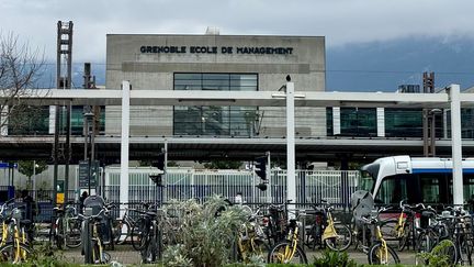 L'école de management (GEM) de Grenoble (Isère), le 10 décembre 2024. (JULIEN BALIDAS / FRANCE BLEU ISERE / RADIO FRANCE)