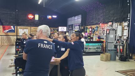 Les treize meilleures gymnastes françaises ont choisi le Texas, aux Etats-Unis, pour s'entraîner avant les JO de Paris 2024. (THOMAS HARMS / RADIOFRANCE)