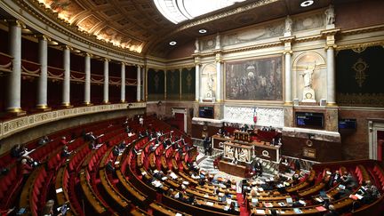 Les députés débattent du projet de loi relatif à la bioéthique, le 25 septembre 2019 à l'Assemblée nationale, à Paris.&nbsp; (PHILIPPE LOPEZ / AFP)