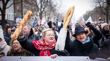 Des boulangers ont manifesté à Paris pour protester contre la hausse des prix de l'énergie, le 23 janvier 2023. (THOMAS PADILLA / MAXPPP)