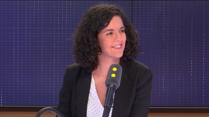 Manon Aubry, tête de liste France insoumise pour les élections Européenne, le 11 avril 2019. (RADIO FRANCE / FRANCEINFO)