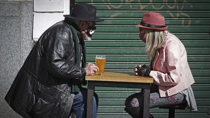 Nord : forcés de fermer à minuit 30, les bars tentent de s’adapter