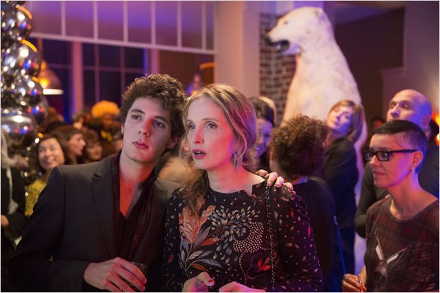 Julie Delpy et Vincent Lacoste dans "Lolo"
 (Mars Distribution )