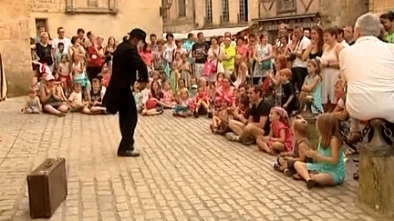 Le théâtre à ciel ouvert à Sarlat
 (France3 / Culturebox)