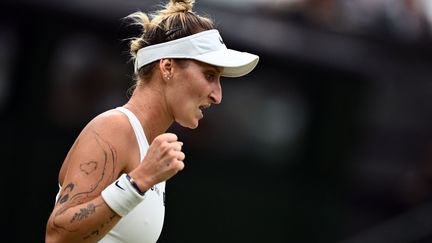 Czech Marketa Vondrousova won in straight sets against Ons Jabeur in the Wimbledon final on Saturday July 15 to win her first career Major.  (SEBASTIEN BOZON / AFP)