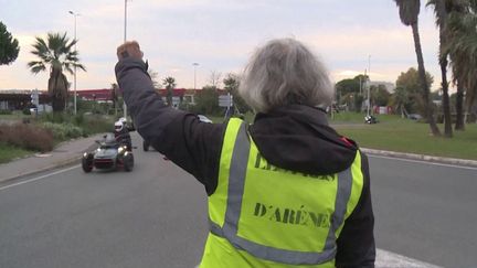 Pour les trois ans du mouvement des gilets jaunes, plusieurs rassemblements sont prévus en France mercredi 17 novembre. Que sont-ils devenus ?&nbsp; (Capture d'écran France 3)