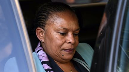 Christiane Taubira arrive à Alger (Algérie), le 20 décembre 2015. (FAROUK BATICHE / AFP)