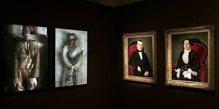 Confrontation de portraits sur le thème de la mort 
 (Sophie Zénon)