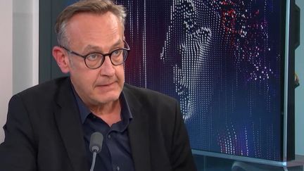 Stéphane Zumsteeg, directeur du département opinion et politique d’Ipsos, était l'invité du 18h50 franceinfo vendredi 22 avril.&nbsp; (FRANCEINFO / RADIO FRANCE)