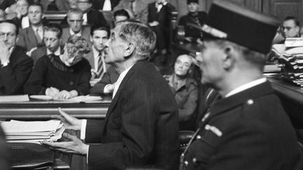 Pierre Laval, number 2 of the Vichy regime, during his trial.  He was shot for treason on October 15, 1945. (- / AFP)