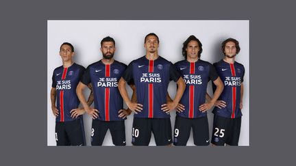 Le maillot "Je suis Paris" du PSG, en hommage aux victime des attentats du 13 novembre.