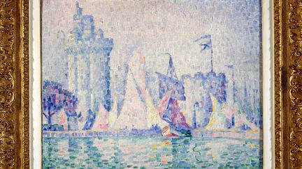 Le Port de la Rochelle de Paul Signac, volé en mai 2018, a été restitué au&nbsp;musée des Beaux-Arts&nbsp;de Nancy, le 12 février 2021. (ALEXANDRE MARCHI / MAXPPP)