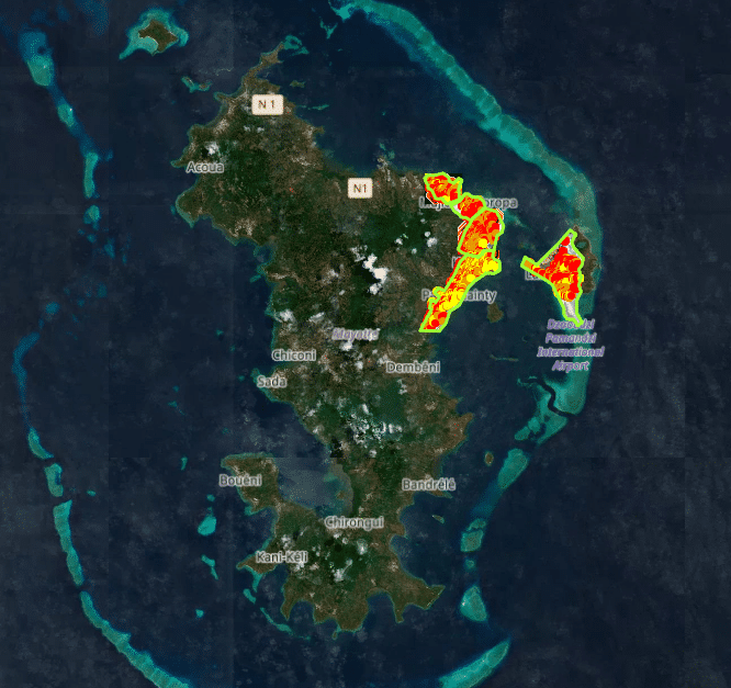 Les premières analyses du programme Copernicus portent sur cinq zones du nord-est de Mayotte, dont celle de Mamoudzou. (COPERNICUS)