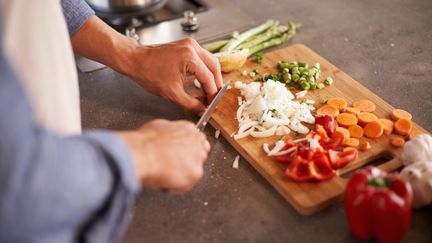 Les personnes&nbsp;végans ne font entrer aucun produit d'origine animale dans leurs menus. (PEOPLEIMAGES.COM / DIGITAL VISION)