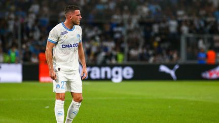 Le milieu de terrain de l'Olympique de Marseille Jordan Veretout lors du match amical contre le Bayer Leverkusen, le 2 août 2023 (IBRAHIM EZZAT / AFP)