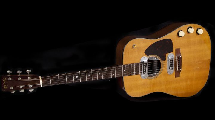 La guitare utilisée par Kurt Cobain lors du concert "MTV Unplugged" du groupe Nirvana est la guitare la plus chère de l'histoire. Elle a été vendue à plus de 6 millions de dollars en juin 2020. (ISOPIX / SIPA)