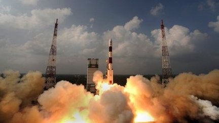 Décollage de la fusée indienne en route pour Mars, le 5 novembre 2013. (AFP/ISRO)