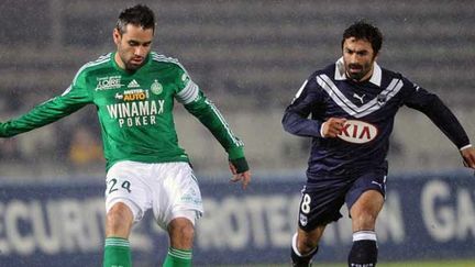 Le capitaine de St-Etienne Loïc Perrin (à gauche)