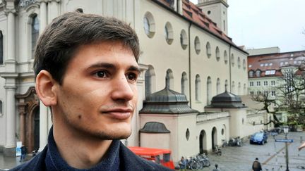 Etienne Denk, étudiant et militant écologiste de 21 ans, le 7 décembre 2021 à Munich (Allemagne) (BENJAMIN ILLY / FRANCE-INFO)