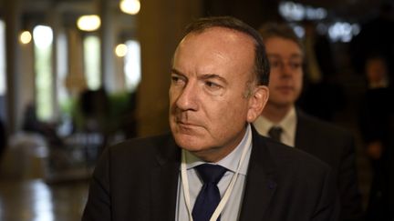 Le pr&eacute;sident du Medef, Pierre Gattaz, &agrave; Paris, le 19 octobre 2015. (ERIC FEFERBERG / AFP)