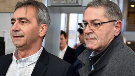 Les pilotes Bruno Odos (à gauche) et Pascal Fauret (à droite), le 18 février 2019 à Aix-en-Provence (Bouches-du-Rhône). (GERARD JULIEN / AFP)