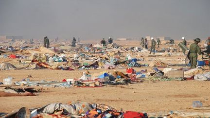 Camp de Sahraouis, démantelé par l'armée marocaine près de Laayoune (8 novembre) (AFP)