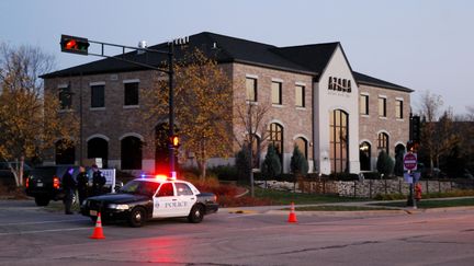 La fusillade a eu lieu dans cet institut de beaut&eacute; &agrave; Brookfield, dans la banlieue de Milwaukee (Wisconsin), le 21 octobre 2012. (MIRA OBERMAN / AFP)